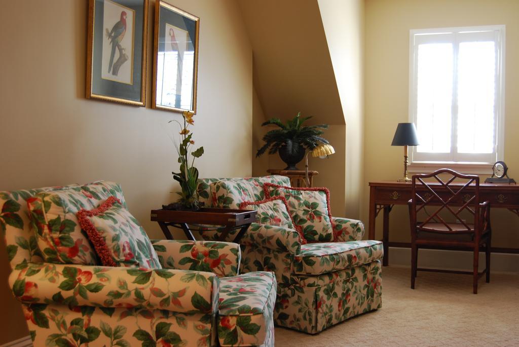 The Cottage Bed & Breakfast In Decatur Ga Exterior photo